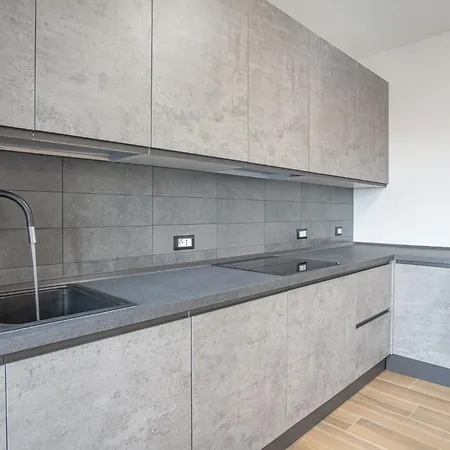 Residenza Joy アパート